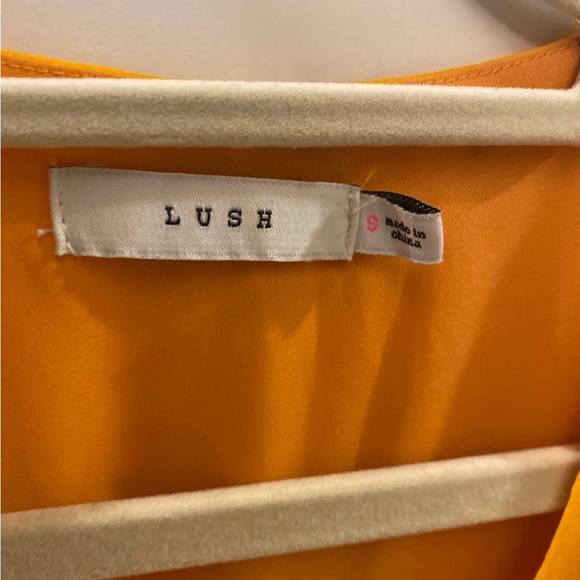 LUSH Daisy Wrap Sundress - Picture 4 of 4